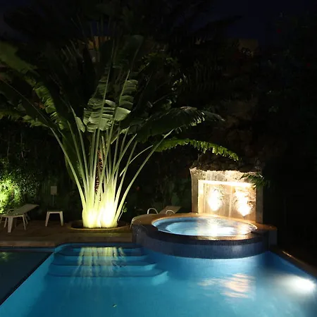 Hotel LunaSol 